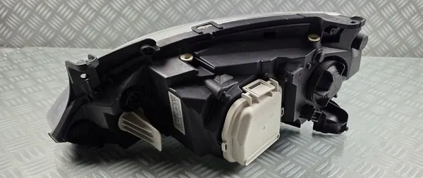 Oikea etuvalaisin Opel Corsa C Lift 03-06 image 7