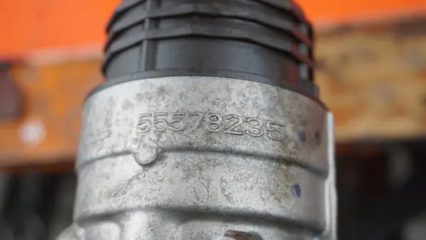 Oljefilterhus Kylare för Opel Insignia 2.0 CDTI image 3