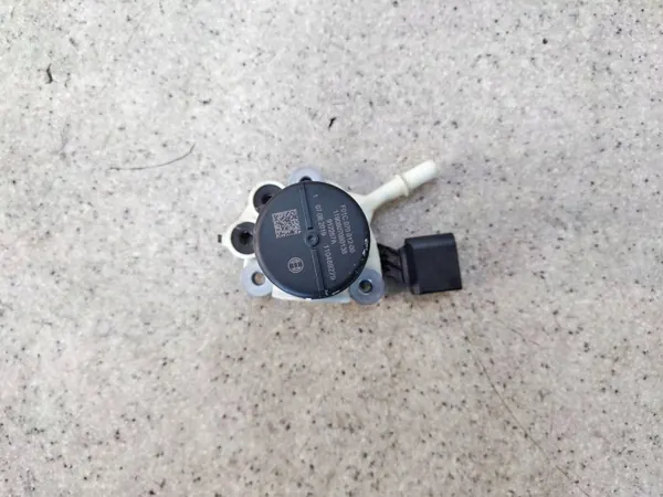 AdBlue-pumppu OEM F01C250148 Skoda Superb III 2.0 TDI:lle image 3