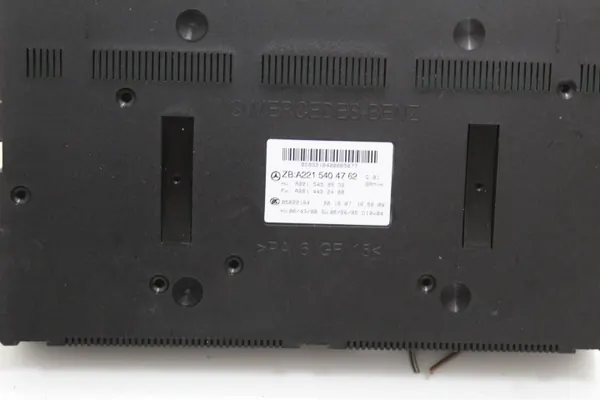 Module SAM d'occasion OEM A2215404762 pour Mercedes W221 image 3