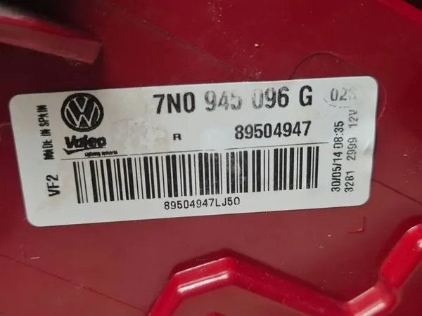 Volkswagen OE 7N0945096G Lámpara Trasera Derecha image 3