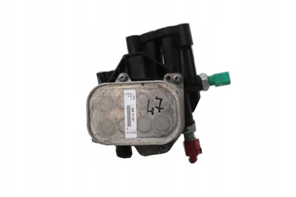 Refroidisseur d'huile OEM 03N117021 pour VW Audi TDi image 3