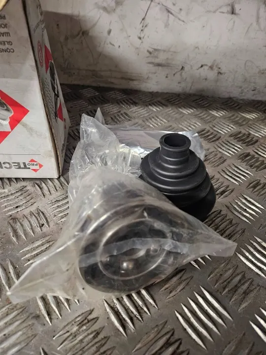 Junta Externa Audi 80/90/S2 B4 OEM 893498099M image 4