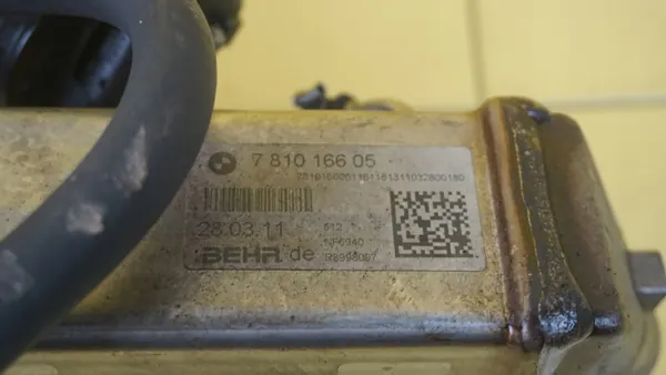 E90 E87 X1 X3 2.0 D Enfriador EGR 7810166 image 3