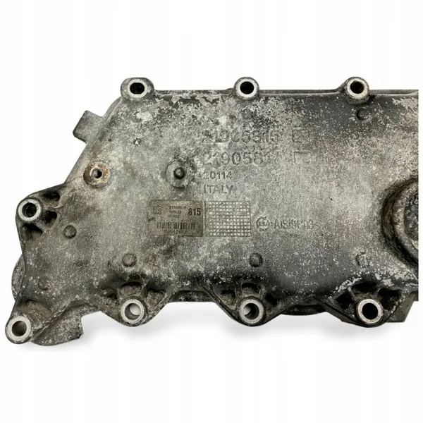 OEM 21905815 Couvercle refroidisseur huile moteur Renault Trucks image 4
