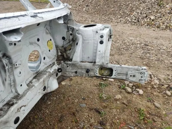 Panneau latéral droit arrière BMW A96 - Pièce OE d'occasion image 6