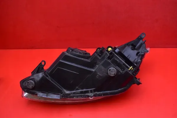 Reflector Derecho Opel Corsa D 06-11 OEM 93189358 image 6