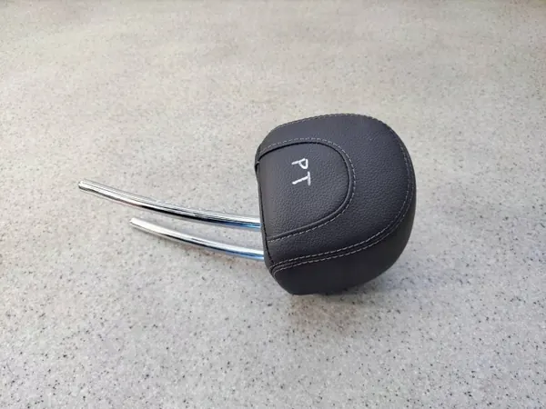 Reposacabezas banco trasero OEM AOP43770 Mercedes GLC image 4