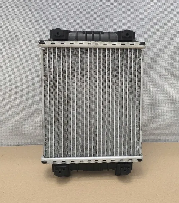 Radiador Adicional VW Golf VII R 12- Audi A1 10- A3 12- image 2