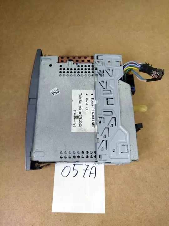 OPEL ASTRA H CD30 MP3 Radio Delphi Grundig image 2