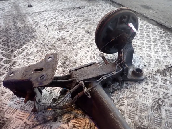 Viga de eje trasero OEM Zawada-326722- Citroen C2 image 5