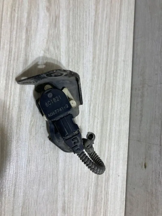 Sensor de suspensão dianteira Mitsubishi ASX 2017 OEM 6C1821 image 2