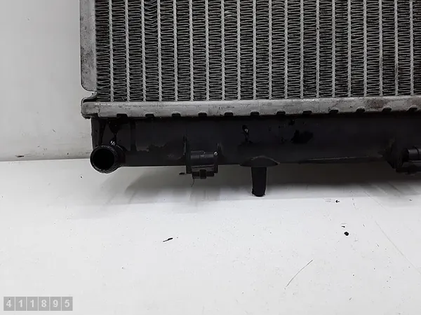 2000 Peugeot 307 Radiator 1600HDI NISSENS 63606A image 3