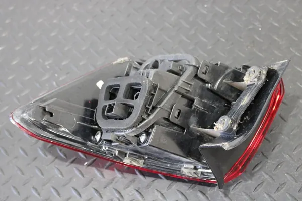 Luz trasera izquierda 6F9945095B SEAT ARONA LIFT FL 6F9 image 2