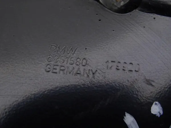 OEM 6851580 Oikea Taka-Akselitappi BMW X1 F48 X-Drive image 4