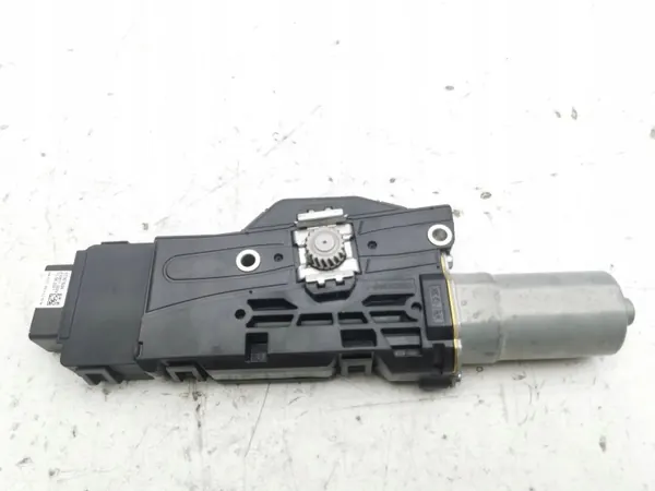 Mercedes-Benz Schiebedachmotor OEM A2479061605 image 2