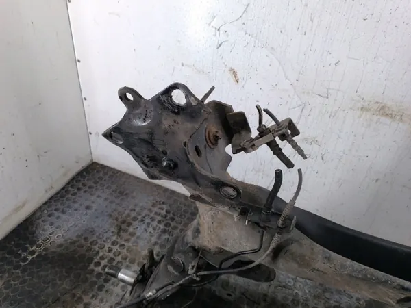 Hinterachsträger OEM BELKA ZAWIESZENIA Renault Megane III image 8