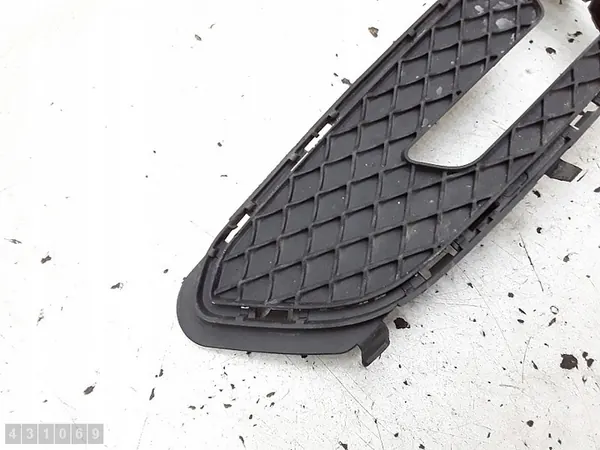 Rejilla Mercedes E Class 2009 a2128851423 image 2