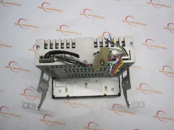 Rádio CD Nissan Juke OEM 281851KA2A - Usado image 6