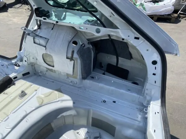 Painel quarto Skoda usado OEM 260462 traseiro direito image 3