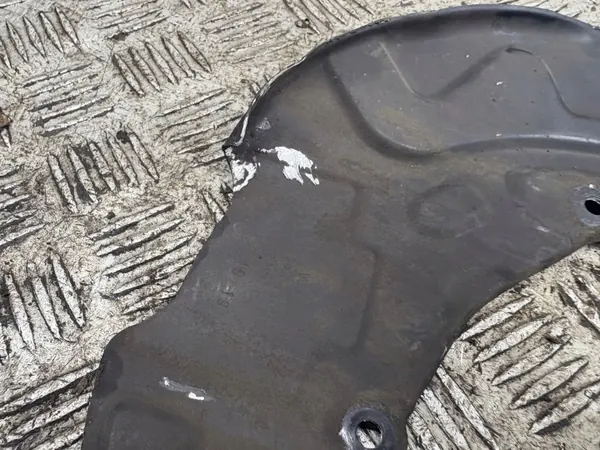 Audi Q3 F3 2019 Voorremplaat OEM AMD217696 image 7