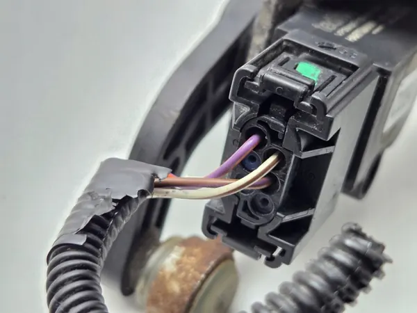 FORD KUGA MK2 Xenon-koplampniveausensor OEM KUGA MK2 M9ME 0502 image 7