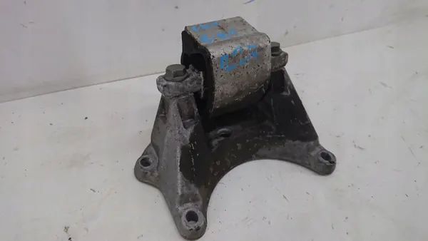 Support de boîte Mercedes C250 OEM 2112420340 image 3