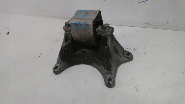 Support de boîte Mercedes C250 OEM 2112420340 image 4