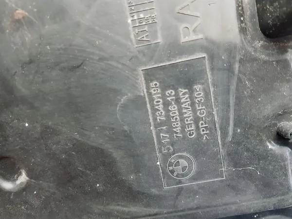 BMW 7 G11 G12 Etuvasen Lokasuoja 51717340193 image 5