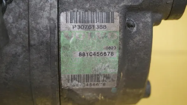XC90 V70 S80 XC70 2.4 D5 Ilmastointikompressori 30761388 image 6