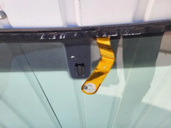 OEM PRKA114221657151 Lämmitettävä tuulilasi Opel Corsa E image 3