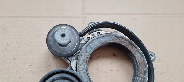 A4 B9 8W Vaihtovirtageneraattorin Jännite 2.0 TFSI 06L903133Q image 5