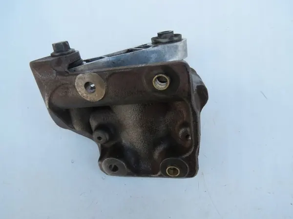 Antriebswellenlagerstütze OEM 30735462 für Volvo image 6