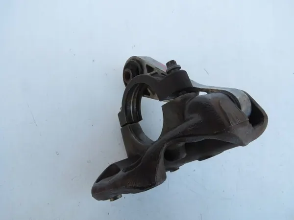Antriebswellenlagerstütze OEM 30735462 für Volvo image 8