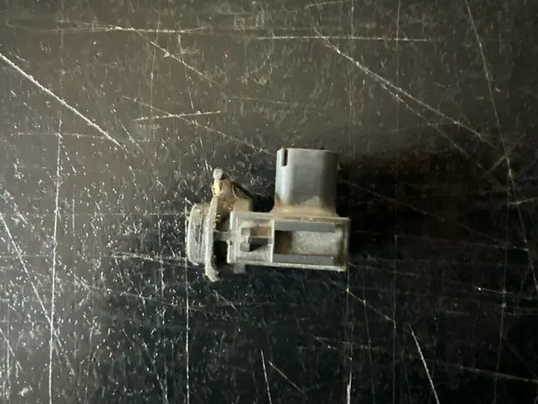 BMW 1 E81 E87 Luchtkwaliteitsensor 9136607 image 2