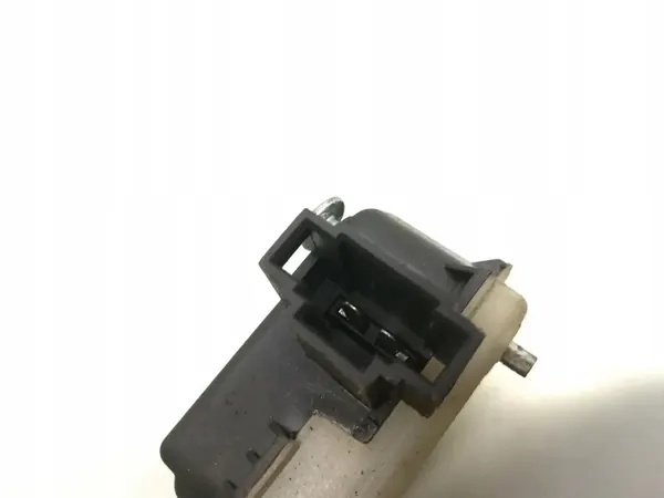 Bakluckans låsaktuator Seat Leon 2003 image 4