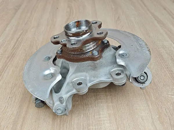 Bakhjulsnav Vänster OEM 6892521 BMW 2.0D G26 image 3