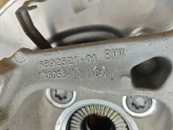 Bakhjulsnav Vänster OEM 6892521 BMW 2.0D G26 image 9