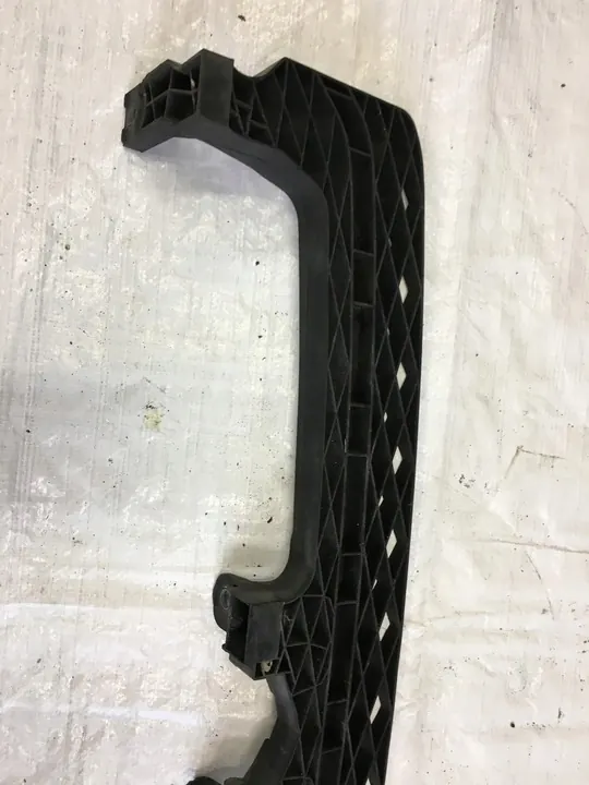 Puskimen vahvistus VW PASSAT B7 (362) image 5