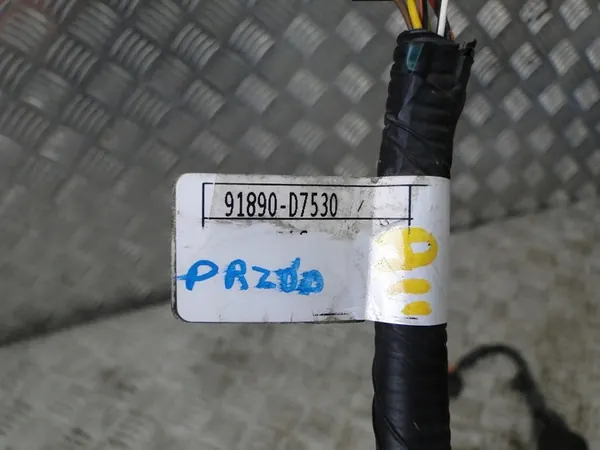 Câblage de capteur de stationnement avant Hyundai Tucson III Lift 91890-D7530 image 2