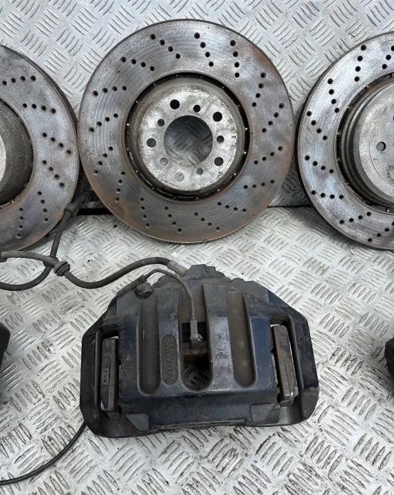 Juego de Pinzas y Discos OEM DO BMW M5 E60 E61 image 3