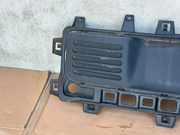 Griglia paraurti posteriore Renault Twingo III image 2