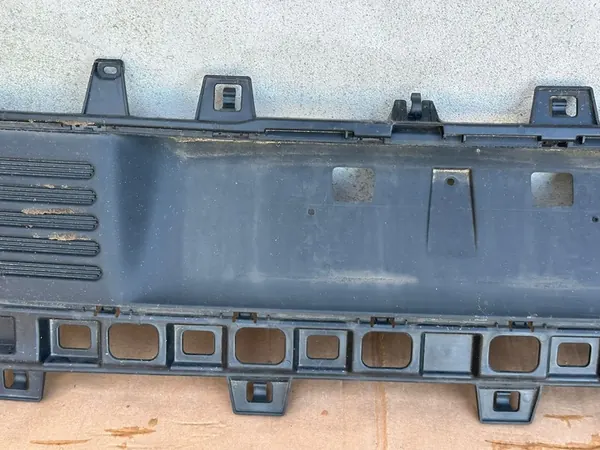 Griglia paraurti posteriore Renault Twingo III image 3