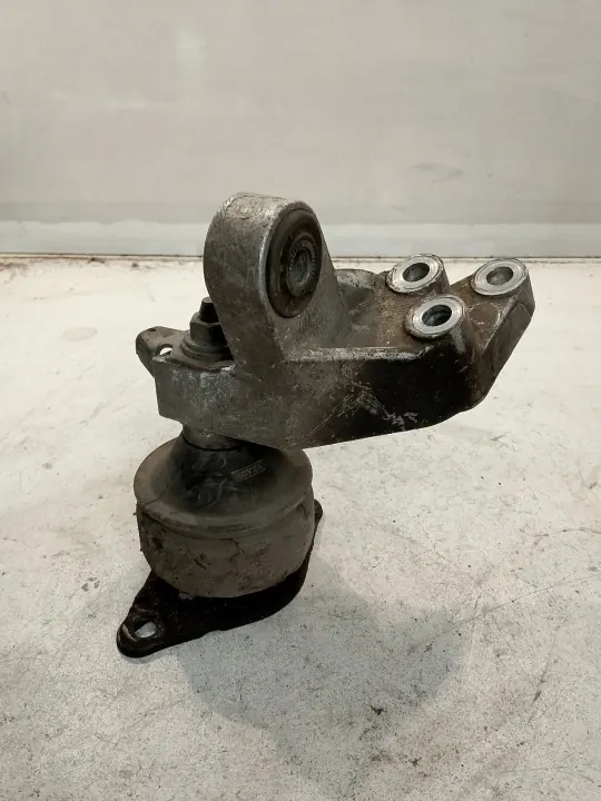 Rover 420 Motorfäste OEM - Begagnad Originaldel image 2