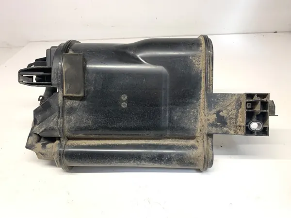 Filtre à charbon OEM 5Q0201797D pour Skoda Octavia IV image 3
