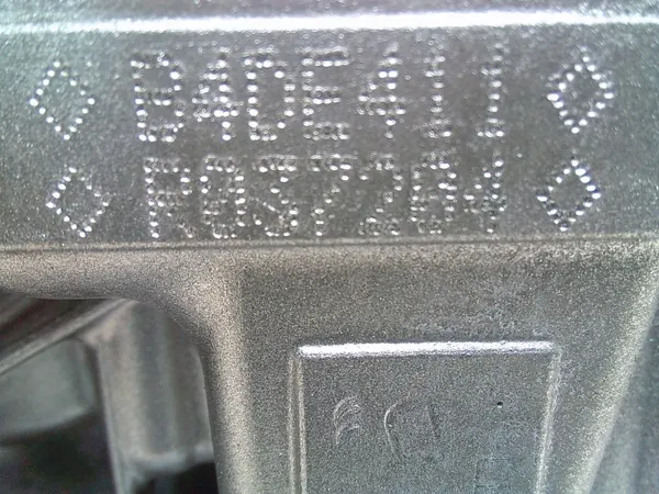 OEM 132659136R Ventildeckel für Dacia Renault Nissan image 6