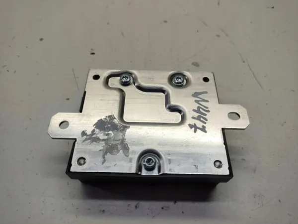 Module pompe à carburant Mercedes-Benz A0009008206 image 5