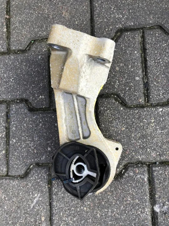 Versnellingsbaksteun Renault Master III OEM MTR7022 image 4