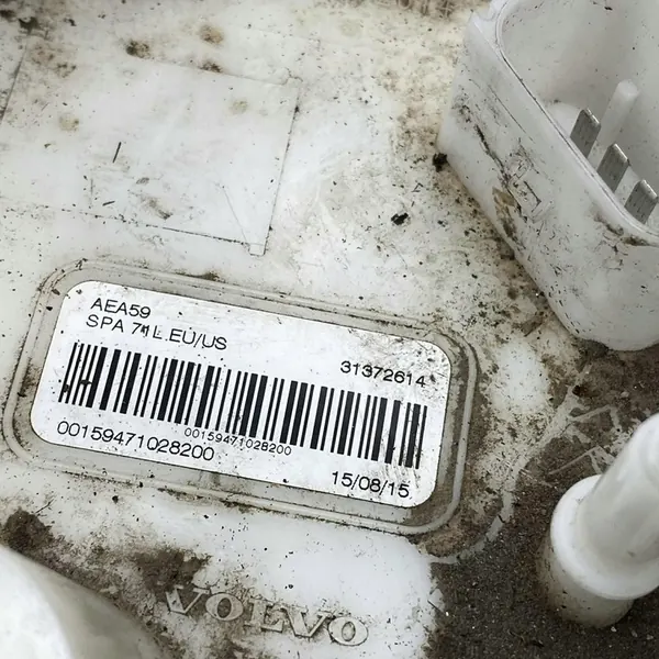 Bomba de combustível VOLVO XC60 2.0L 180kW 2020 OEM 31372614 image 5
