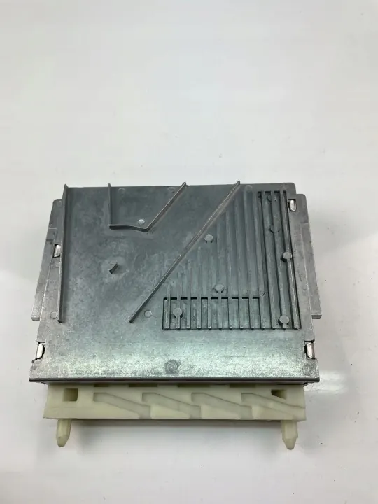 Ordinateur de boîte Volvo OEM 28224727 pour XC70 image 3